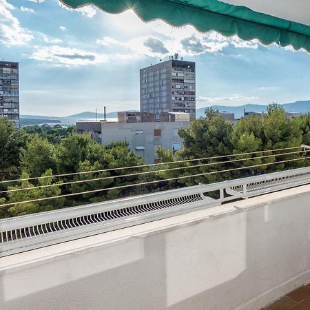 3-Bedroom Sea View Apartment - Balcony, Elevator - Spinut, Split Dış mekan fotoğraf